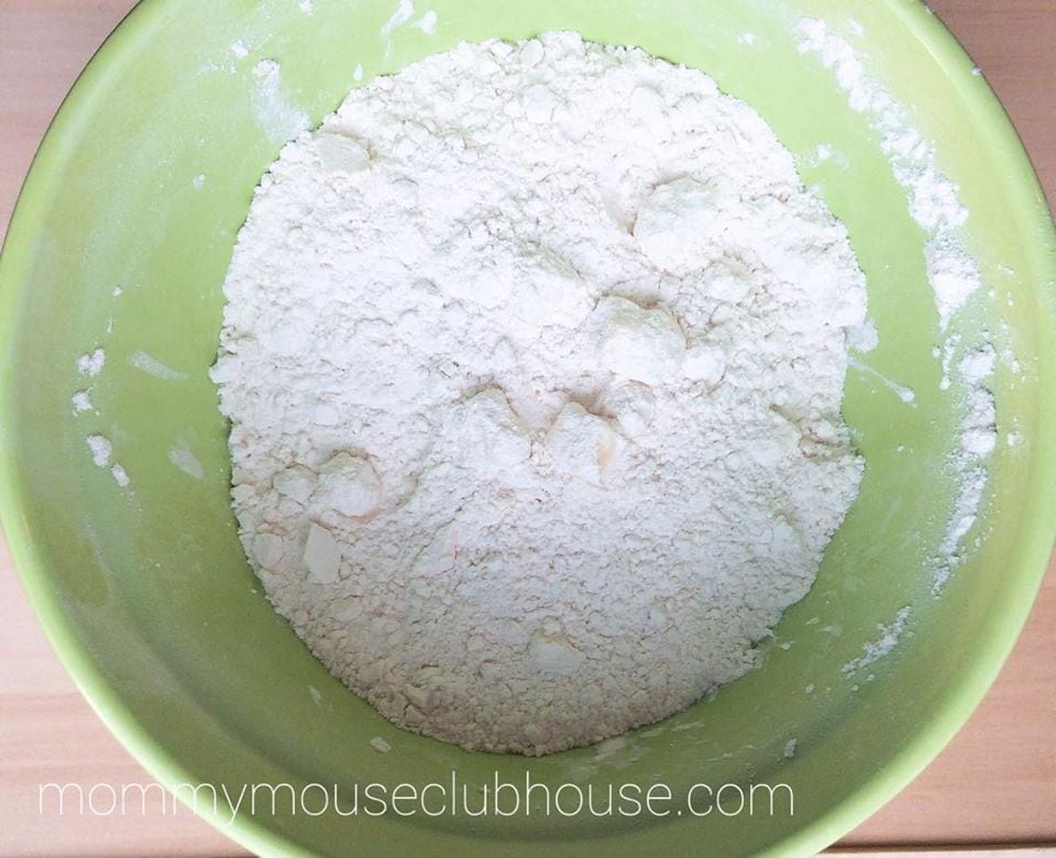 bowl of dry ingredients for honey buttermilk biscuits