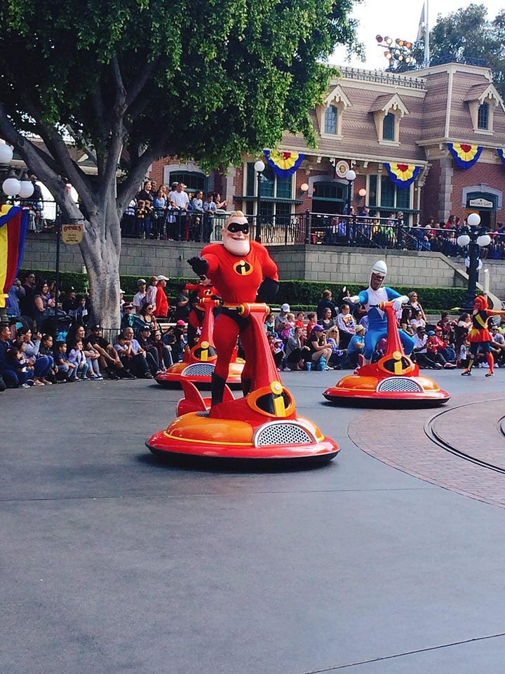 The Incredibles on Main Street at Disneyland during Pixar Fest Parade