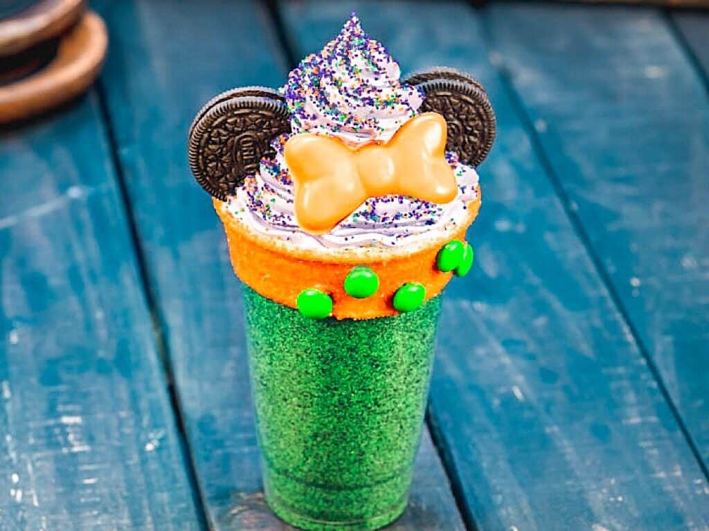 Minnie Mouse Witch Milkshake