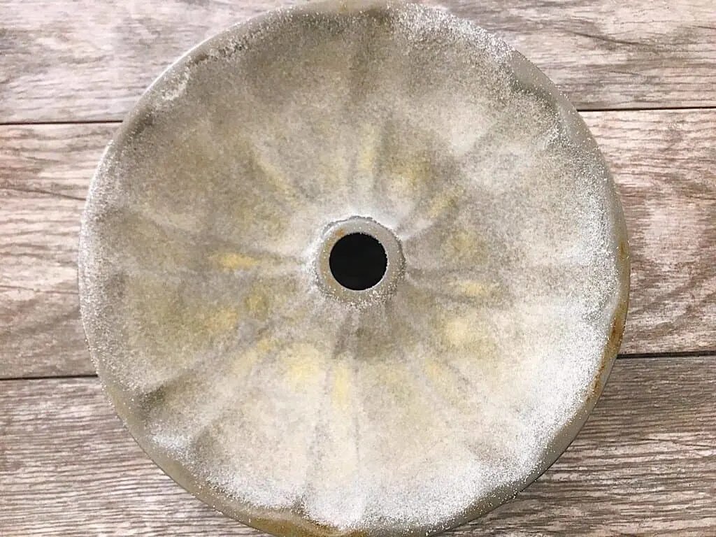 Floured bundt pan