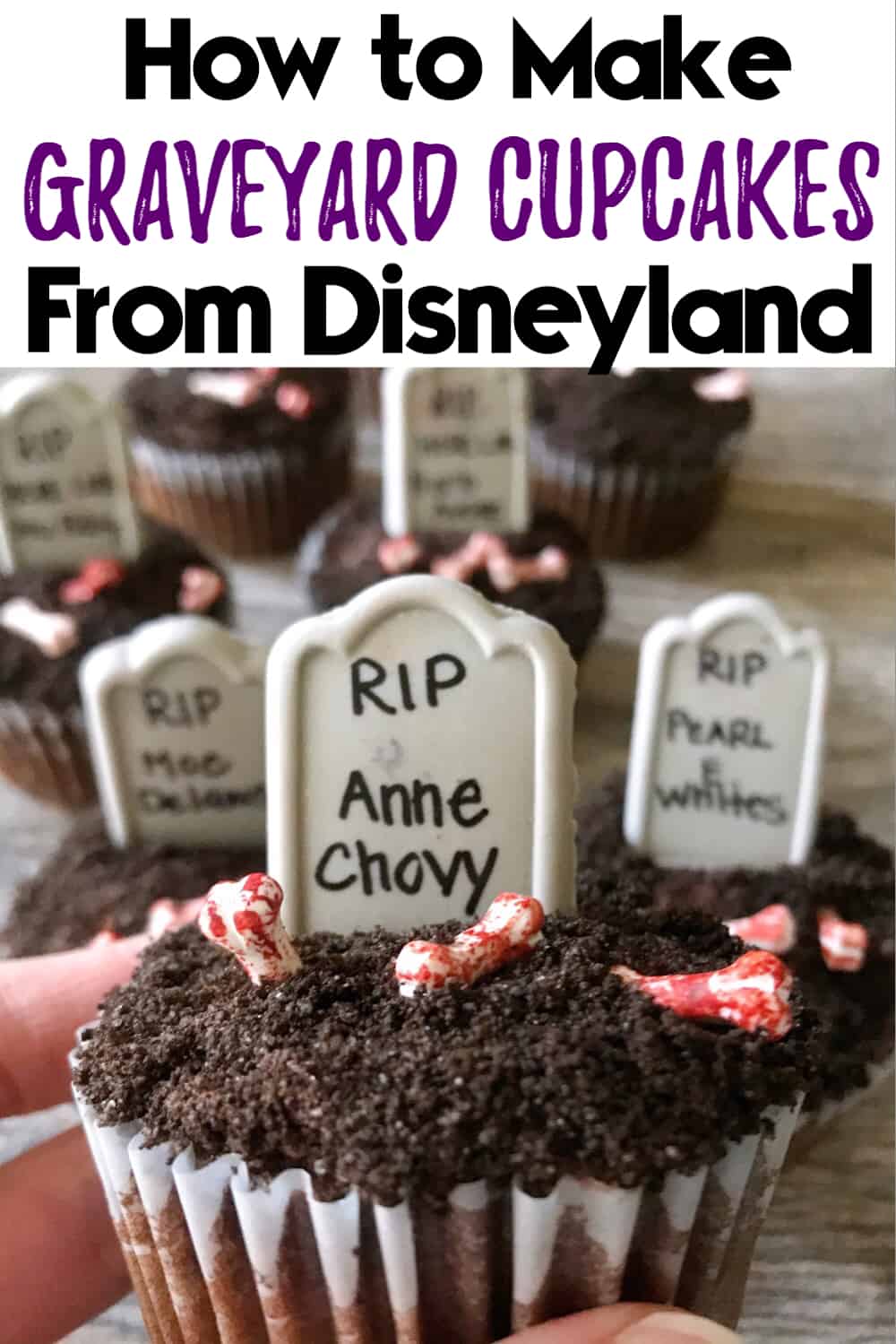 Graveyard Cupcakes from Disneyland - The Mommy Mouse Clubhouse