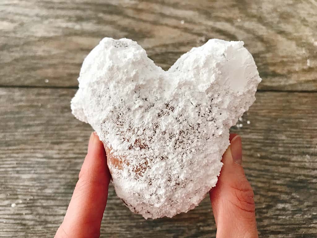 Mickey Beignet