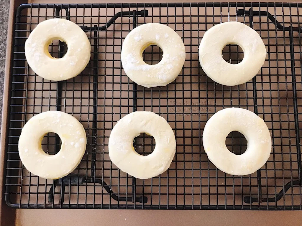 Cronuts ready to be fried