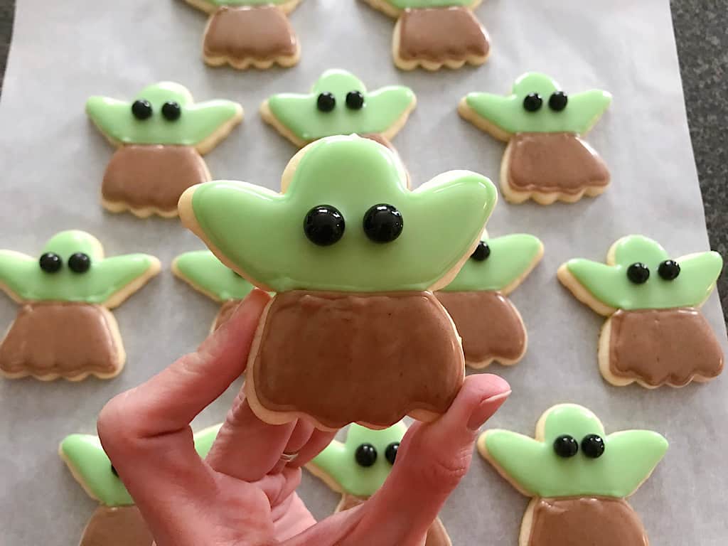 How to Make Baby Yoda Sugar Cookies - The Mommy Mouse Clubhouse