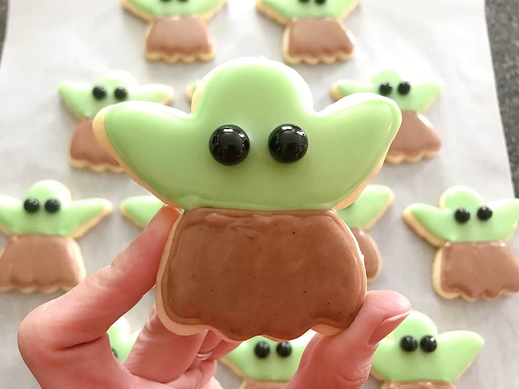 How to Make Baby Yoda Sugar Cookies - The Mommy Mouse Clubhouse