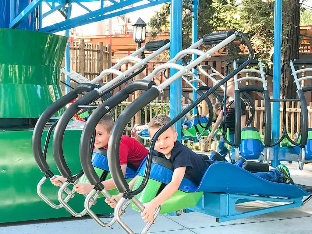 Linus Launcher ride for kids at Knott's Berry Farm