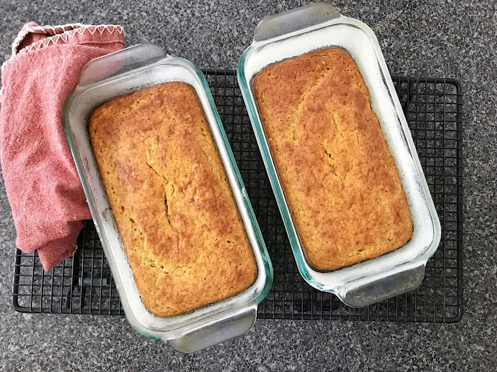 Banana Bread cooling on a rack