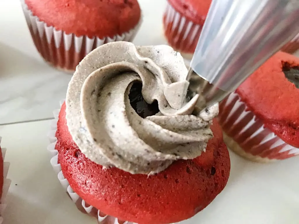 Grey Stuff piped on a cupcake