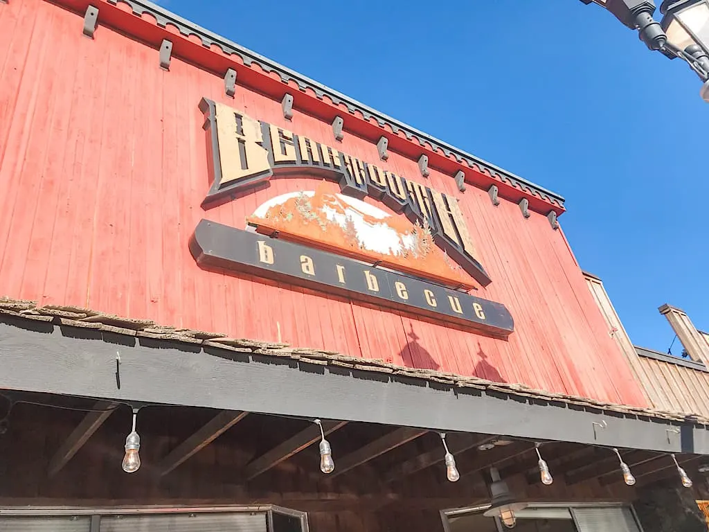Beartooth Barbecue building in West Yellowstone, Montana