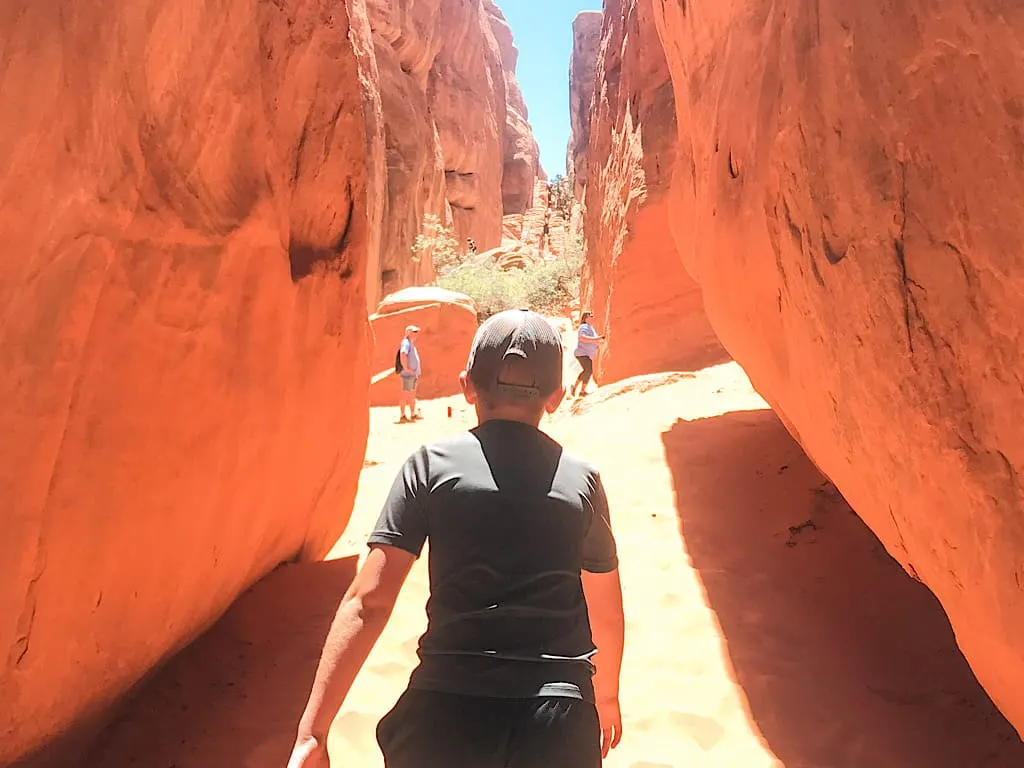 A slot canyon at the entrance to sand dune arch