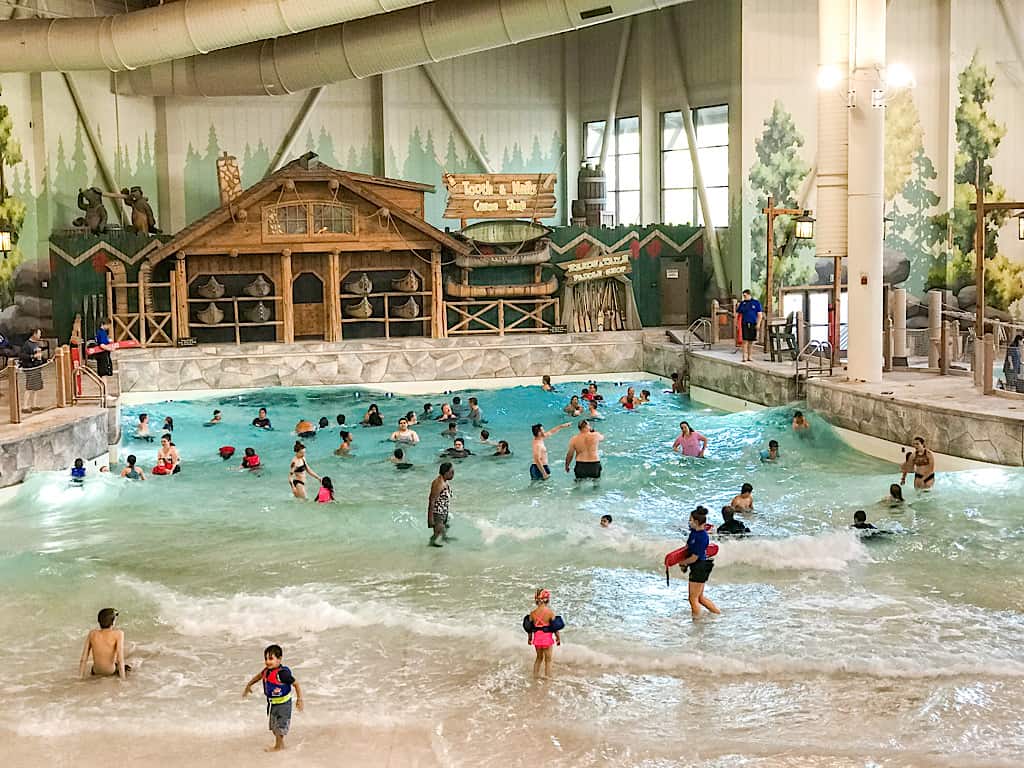 Wave pool at Great Wolf Lodge Washington