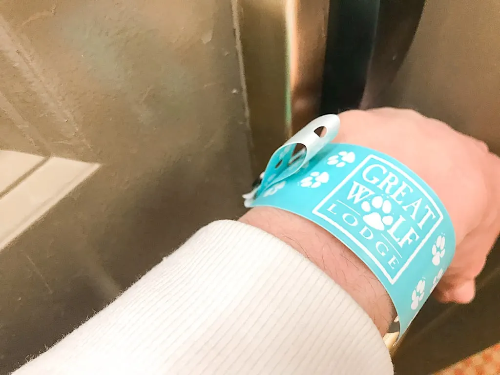 Great Wolf Lodge wristband key