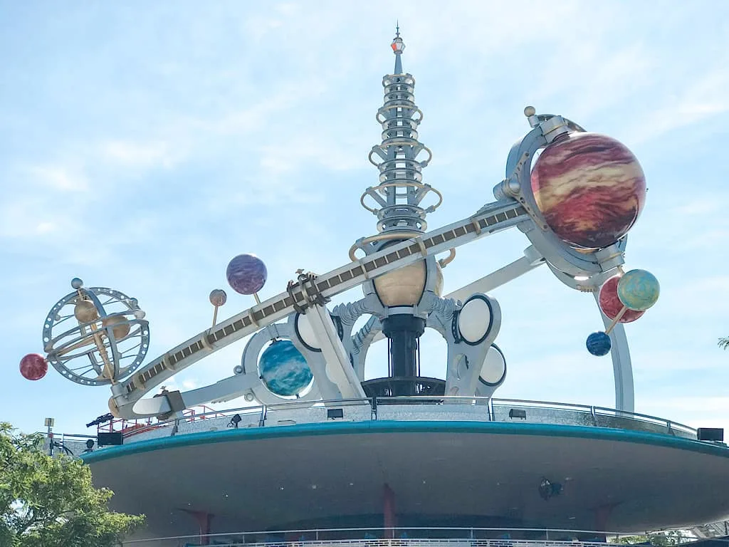 astro orbiter at Disney World