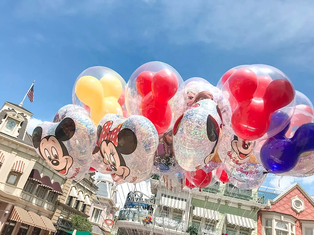 A bunch of Mickey Mouse balloons at Disney World