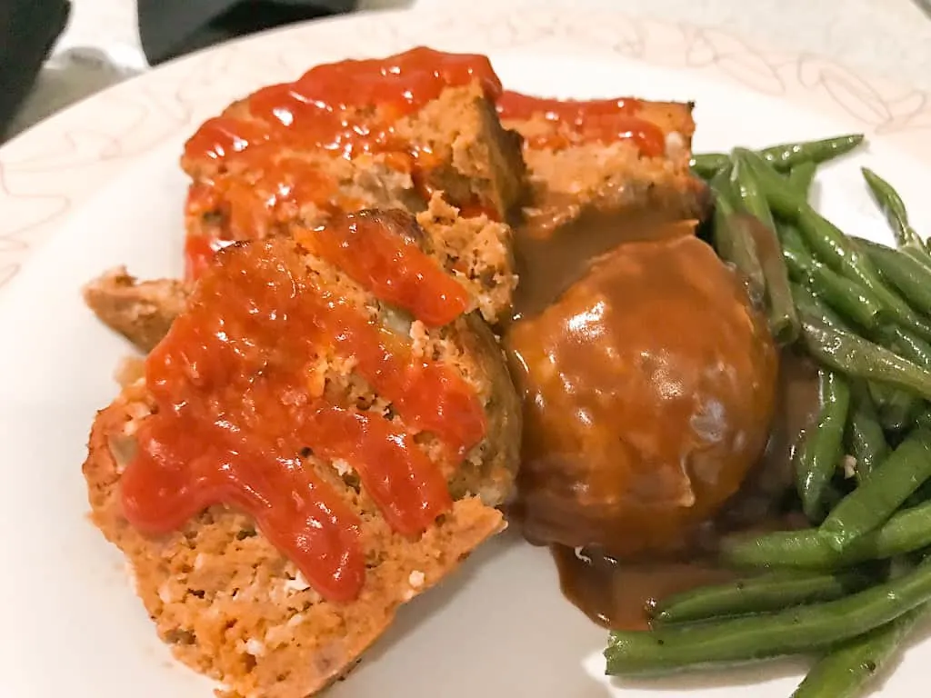 Cousin Megan's Traditional Meatloaf from 50's Prime Time Cafe