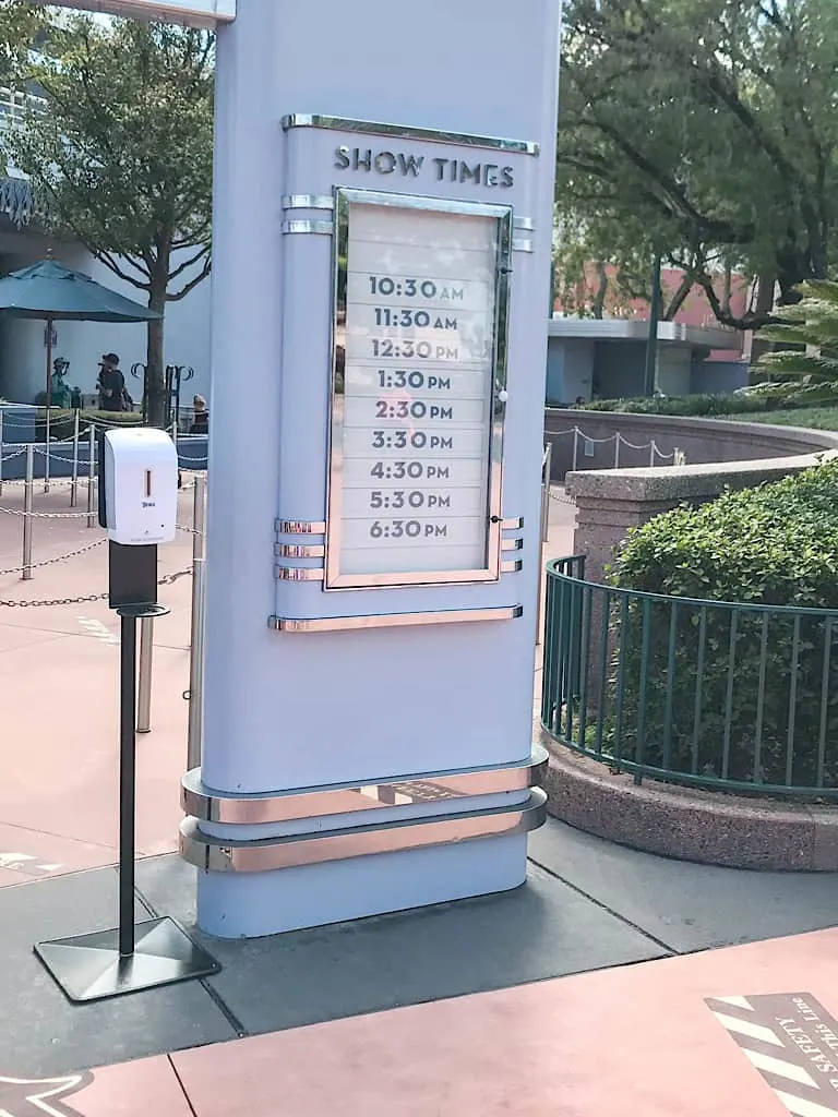 Show times posted for Frozen Sing-Along Celebration