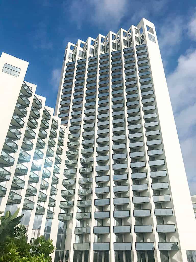 Outside view ofHilton Lake Buena Vista Palace tower