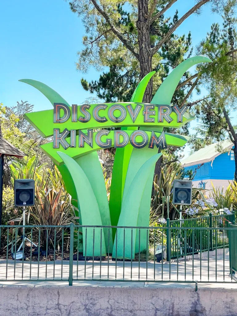Entrance to Six Flags Discovery Kingdom.