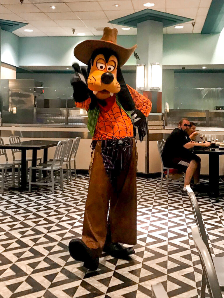 Goofy dressed as a cowboy at Disney's Hollywood Studios.