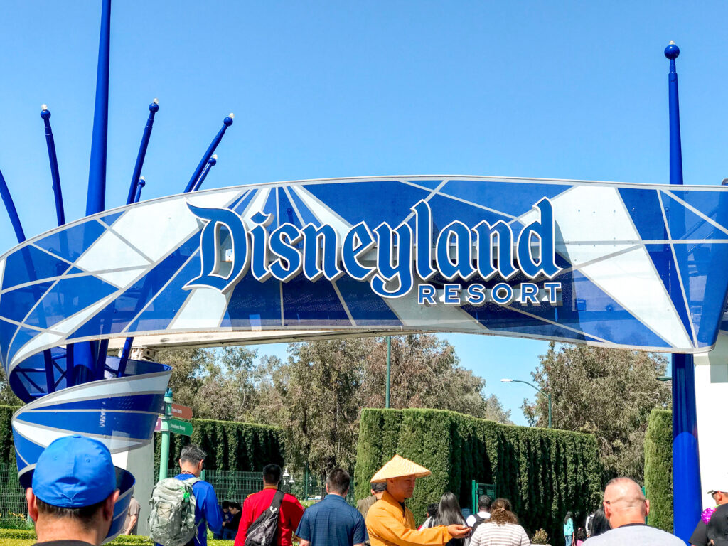 Disneyland sign on Harbor Blvd.