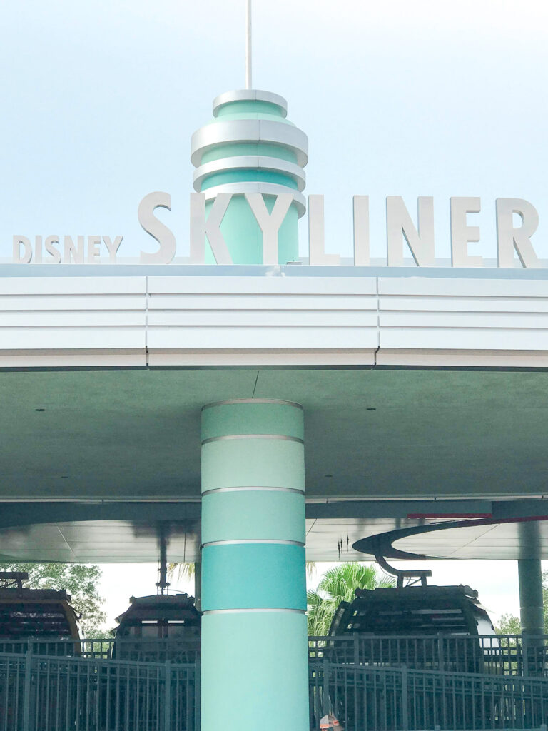 Disney Skyliner Station På Hollywood Studios