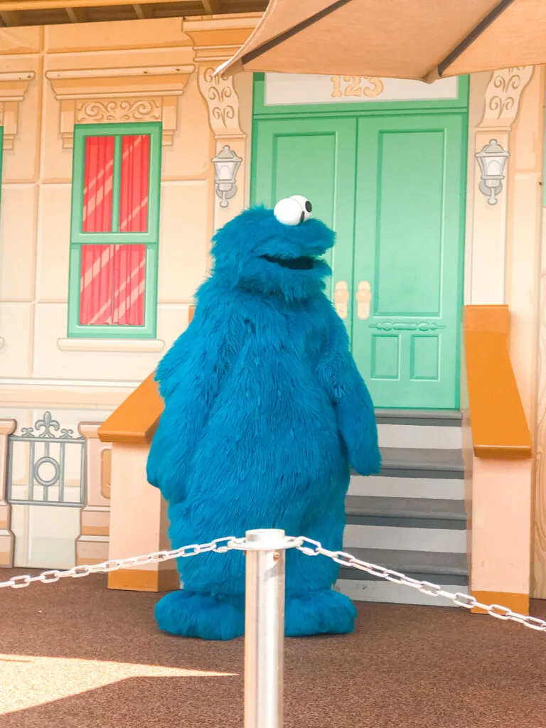 Cookie Monster character at Sea World.