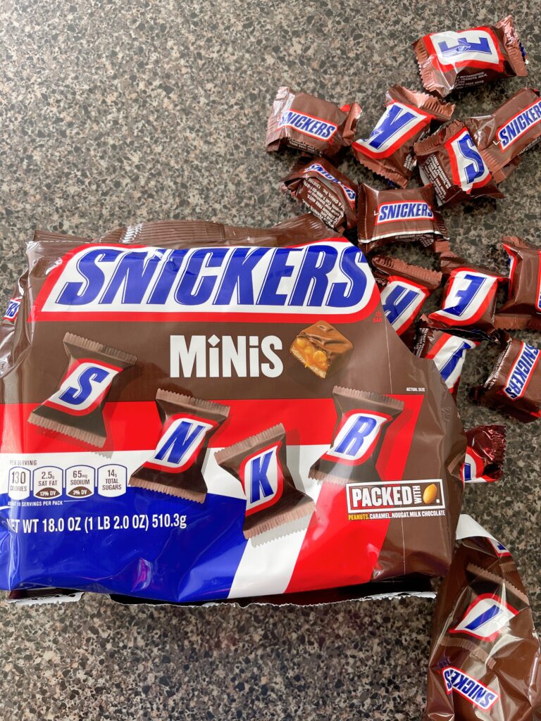 A bag of Snickers Minis.