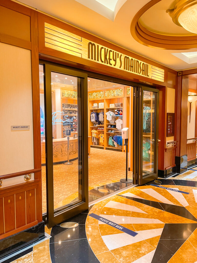 Mickey's Mainsail gift shop on the Disney Dream.