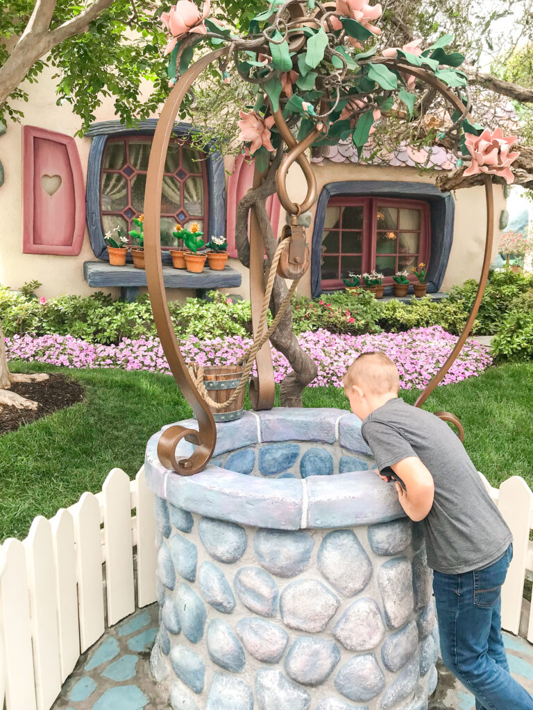 Minnie Mouse's house at Disneyland.