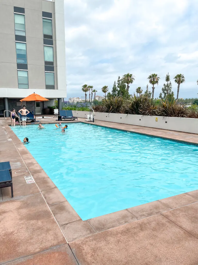 Pool at Hampton Inn & Suites Anaheim Resort.