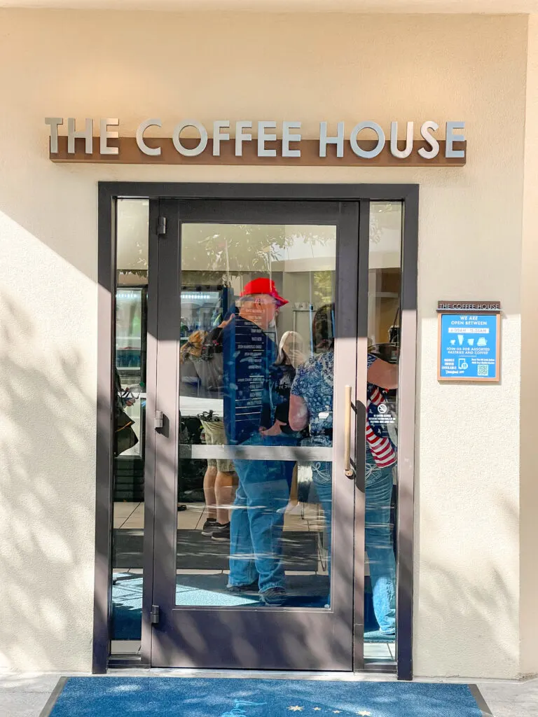 Entrance to The Coffee House at the Disneyland Hotel.