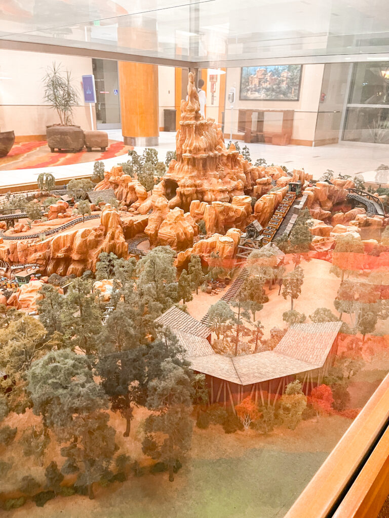 Model of Frontierland and Big Thunder Mountain inside the Frontier Tower at Disneyland Hotel.
