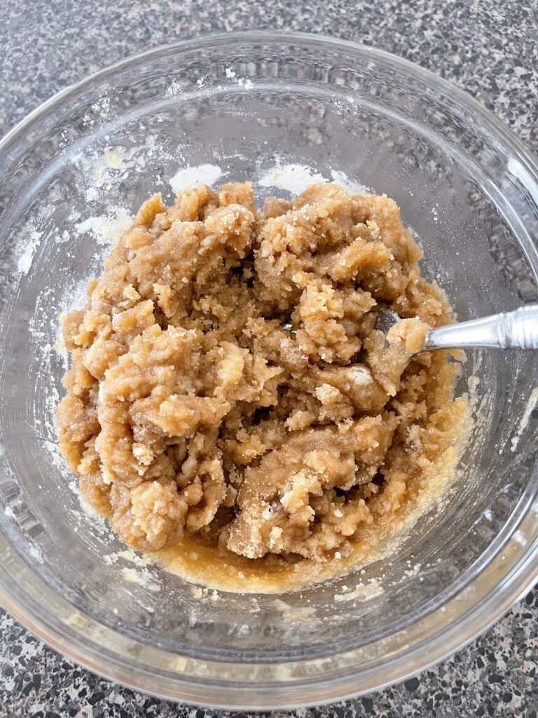 Streusel topping in a bowl.