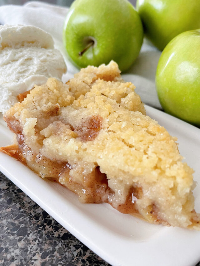 Apple Crumb Pie