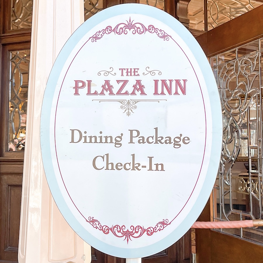 Check in sign for the Plaza Inn Parade dining package at Disneyland.