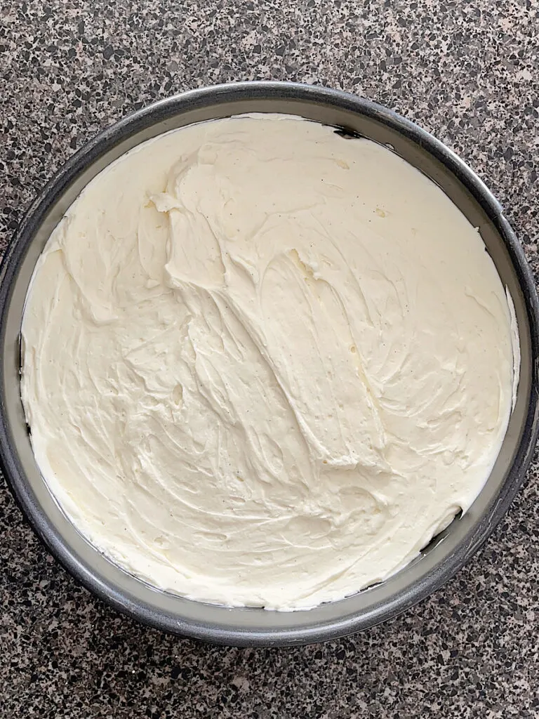 A Philadelphia no bake cheesecake in a springform pan.