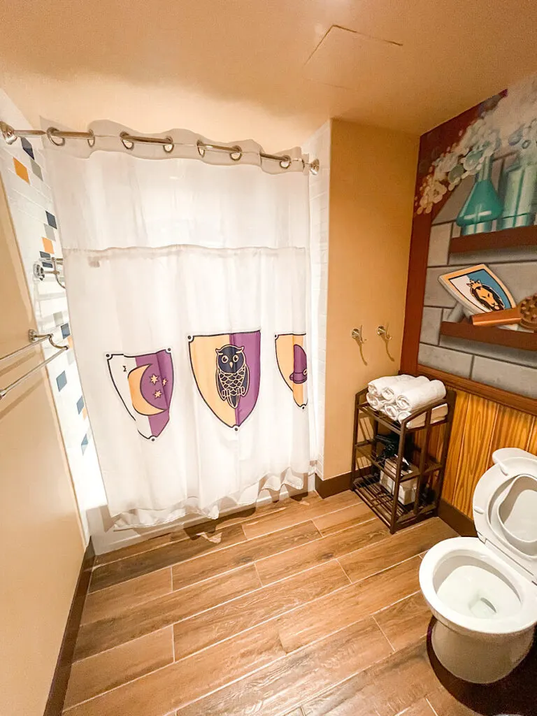 Shower and toilet in Knights & Dragons Deluxe Suite.
