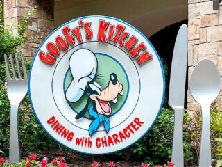 Entrance to Goofy's Kitchen at the Disneyland Hotel.