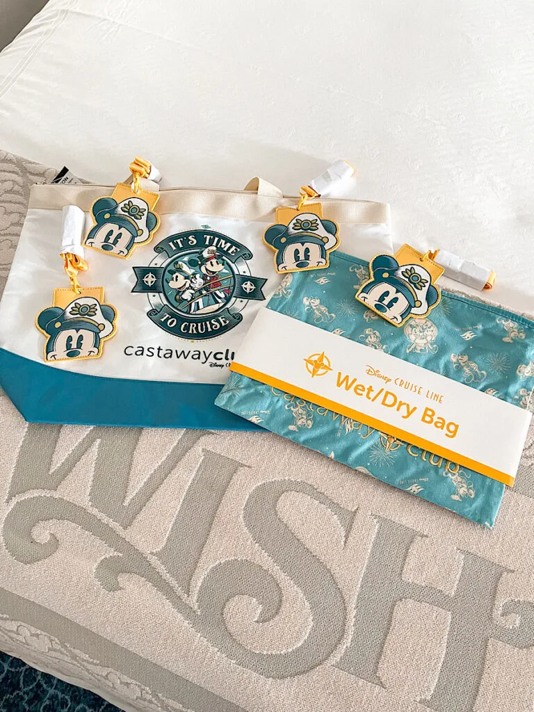 Gold Castaway Club gifts.