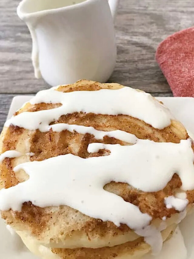 Cinnamon Roll Pancakes & Cream Cheese Syrup