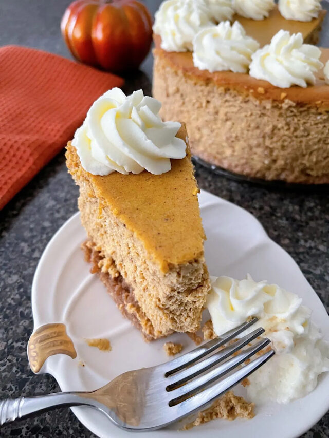 Copycat Pumpkin Cheesecake from The Cheesecake Factory