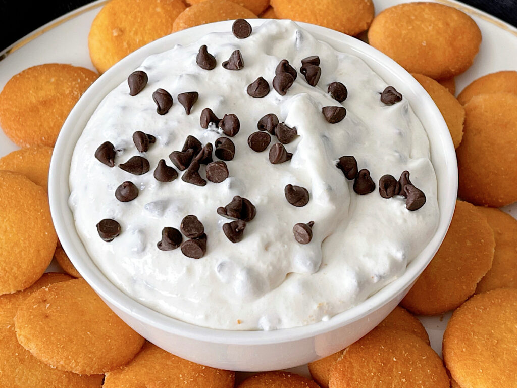 TikTok Booty Dip in a white bowl with Vanilla Wafers.