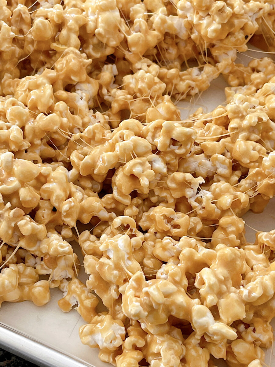 Marshmallow Caramel Popcorn - The Mommy Mouse Clubhouse