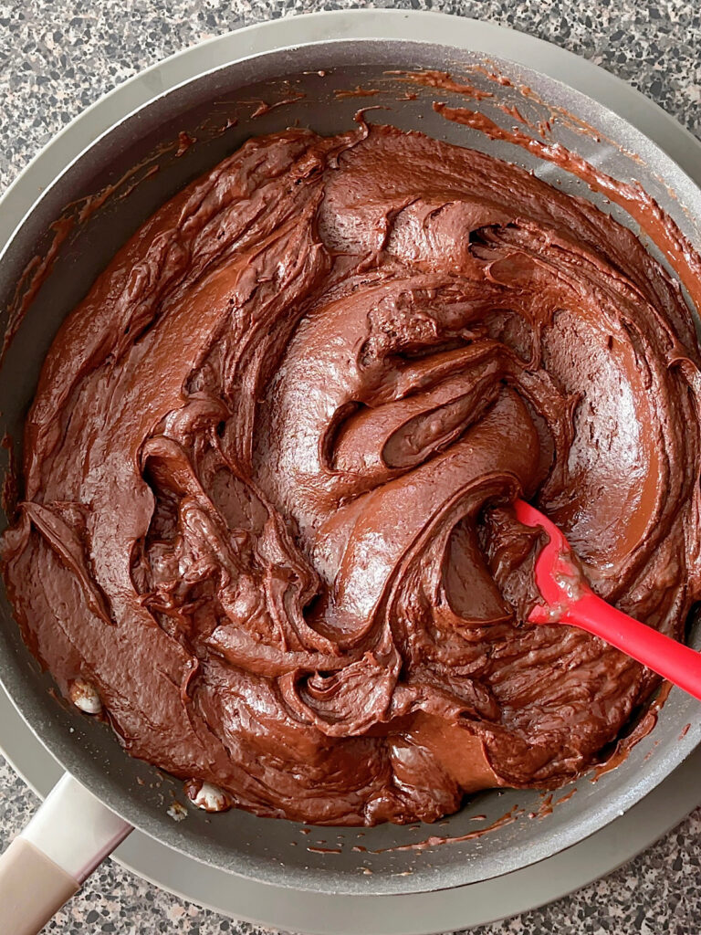 Melted fudge in a pan.