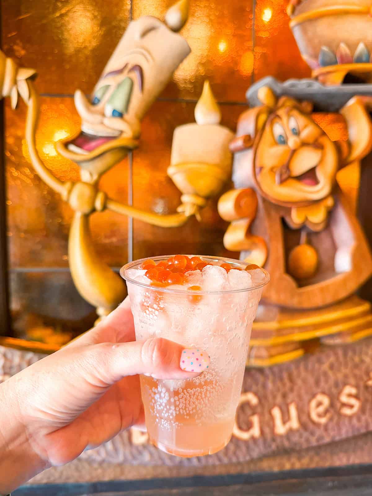 Sparkling Peach Punch from Red Rose Taverne.